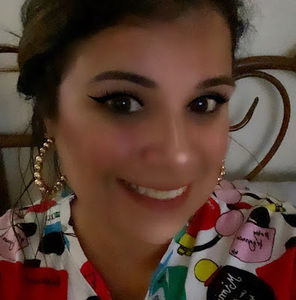 Meet your Posher, Veronica